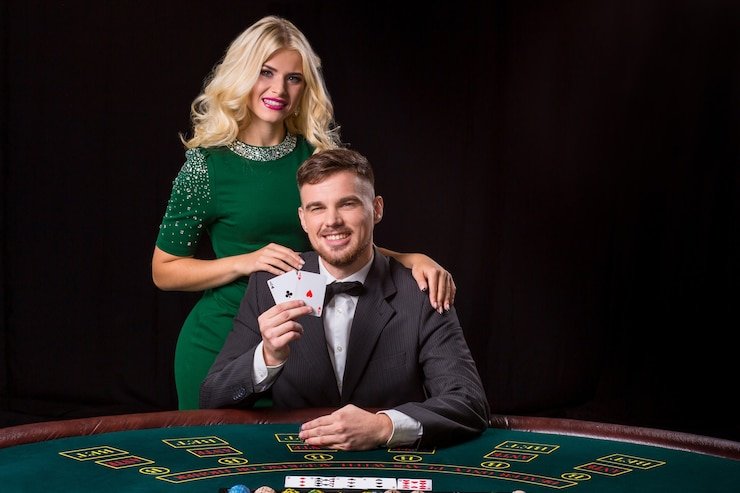 musikkalidowncom mobile app interface showing live casino and sports betting